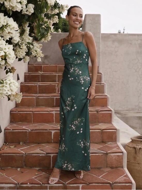 Commense Dresses & Skirts - NWT Commense Green Satin Floral Slip Dress Size Large Elegant Maxi Wedding Guest